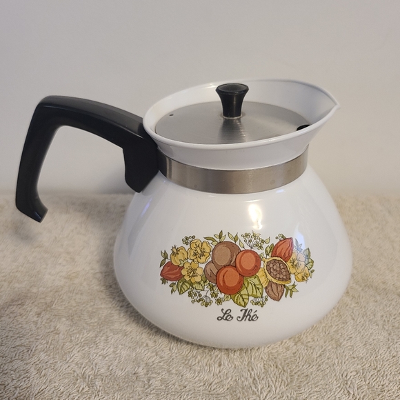 Corningware Other - Corning Ware Kettle - Spice Of Life - 6-Cup Coffee/Tea pot with Lid